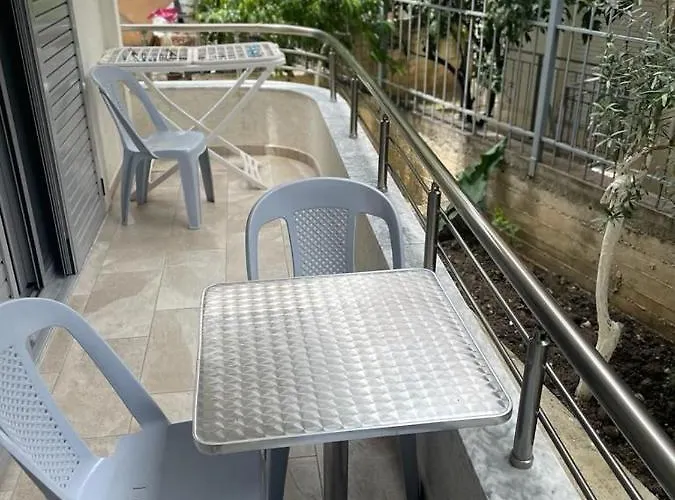 Taku Appartamento Sarandë